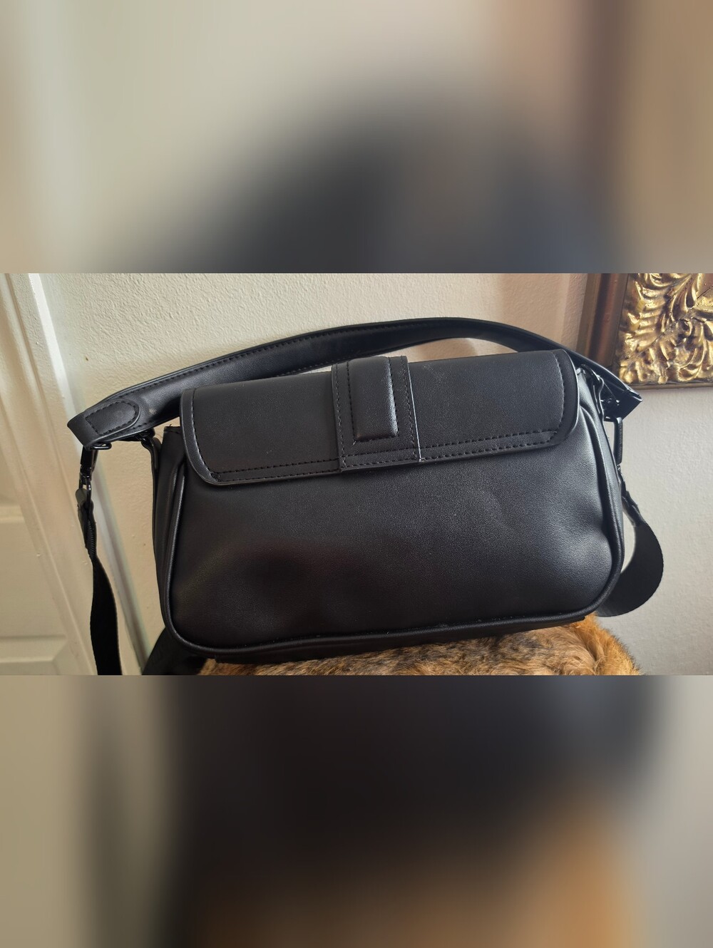 Steve Madden Black Leather Crossbody Bag - Picture 10 of 11